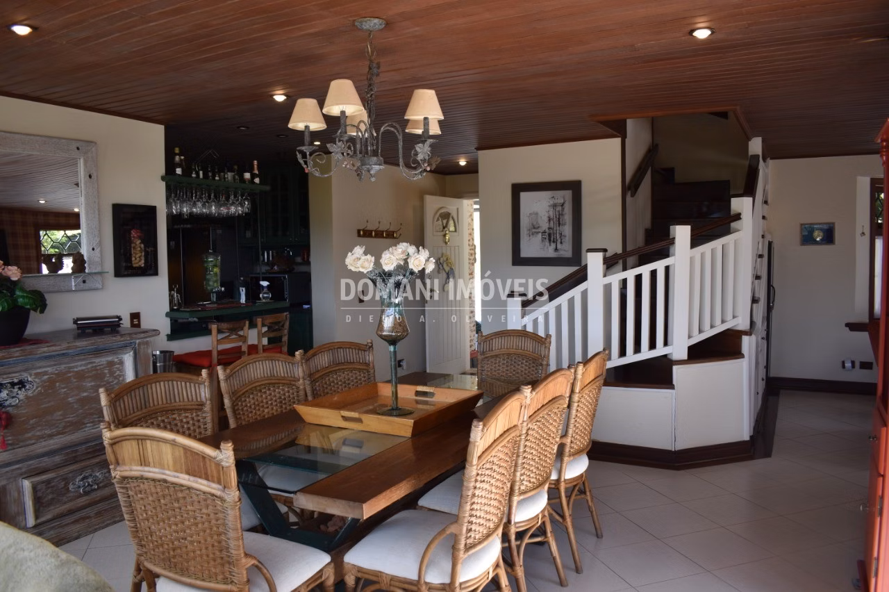 House of 1,140 m² in Campos do Jordão, SP, Brazil