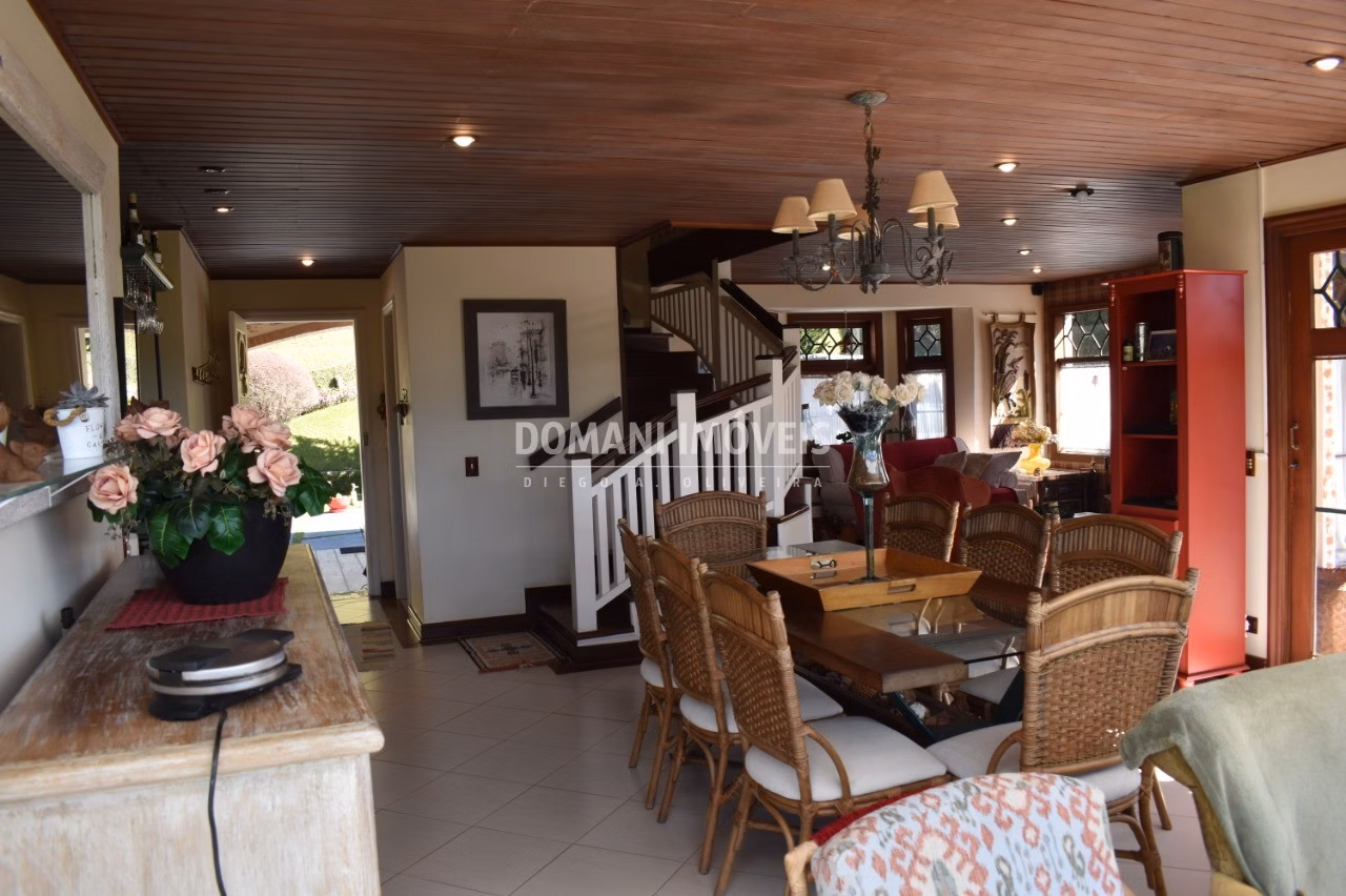 House of 1,140 m² in Campos do Jordão, SP, Brazil