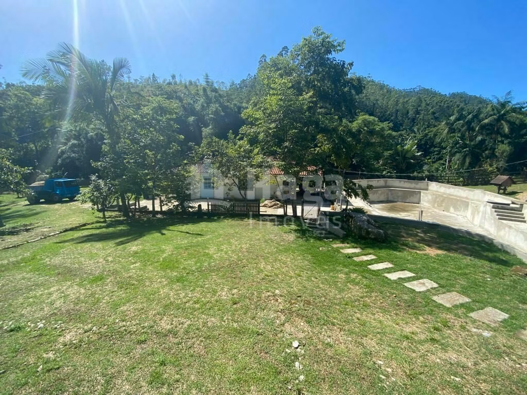 Chácara de 5 ha em Nova Trento, SC