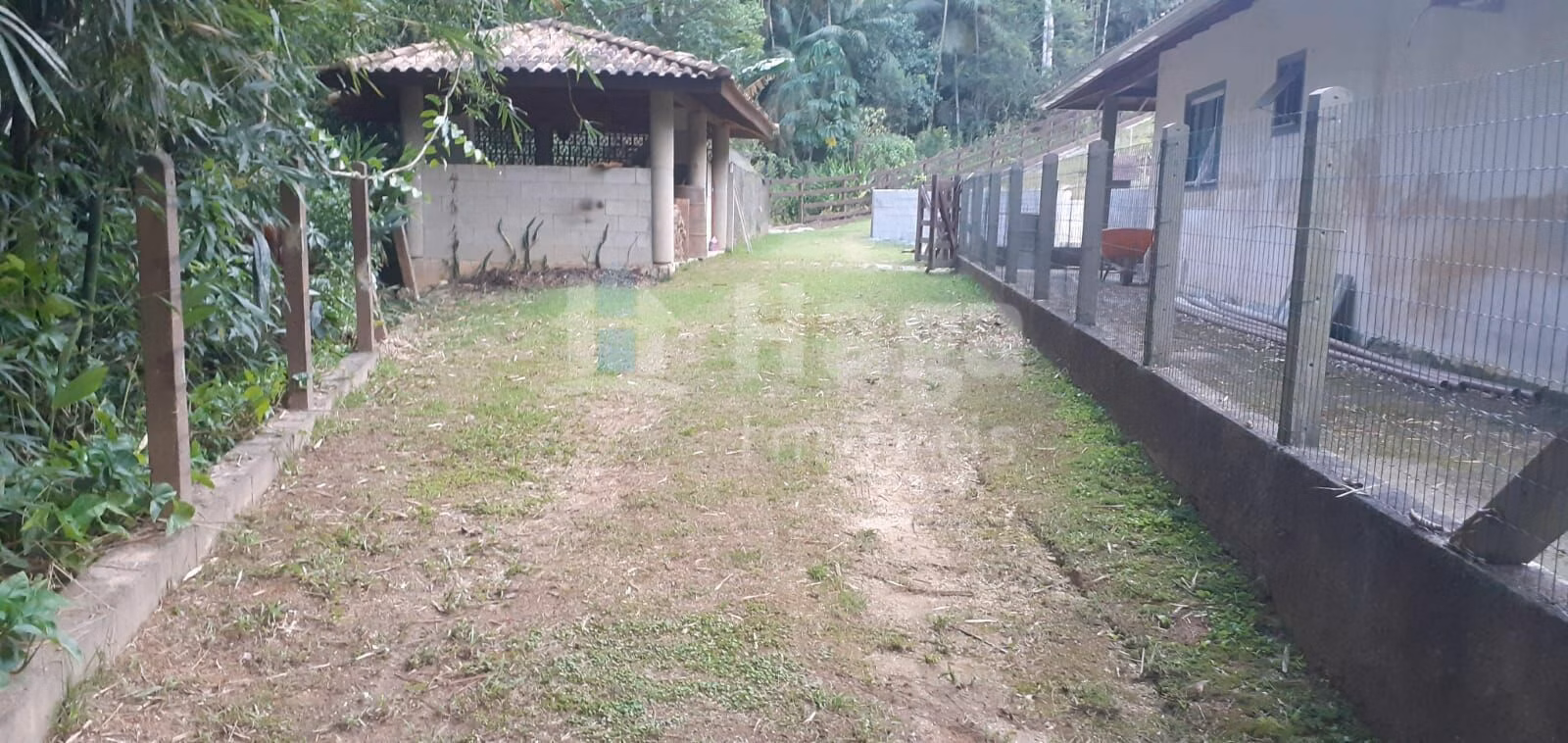 Fazenda de 5 ha em Nova Trento, SC
