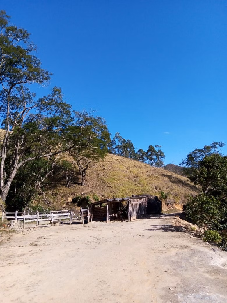 Small farm of 94 m² in Piquete, SP, Brazil