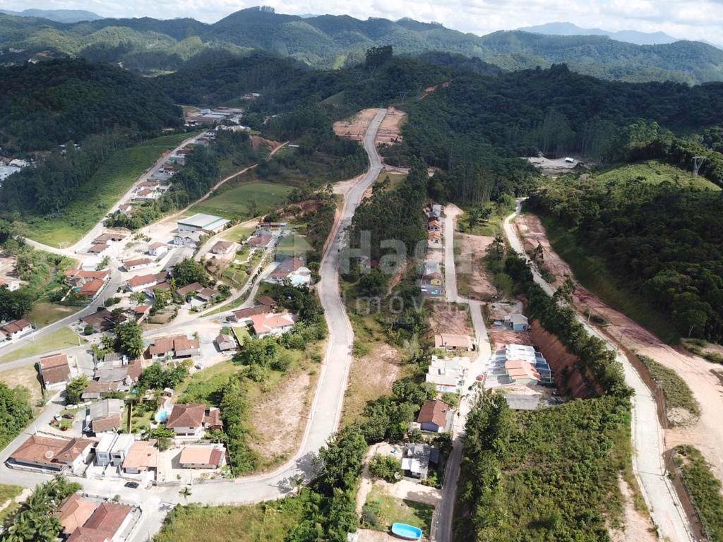 Terreno de 561 m² em Guabiruba, SC