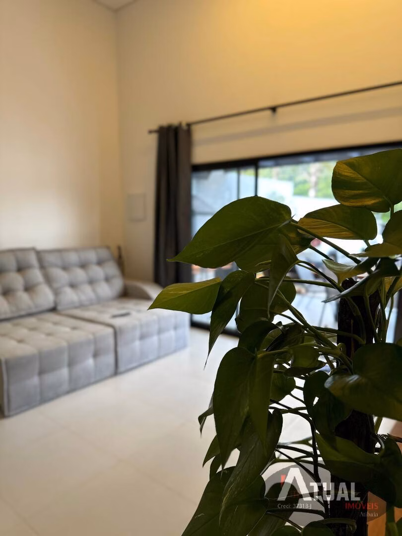 Casa de 420 m² em Atibaia, SP