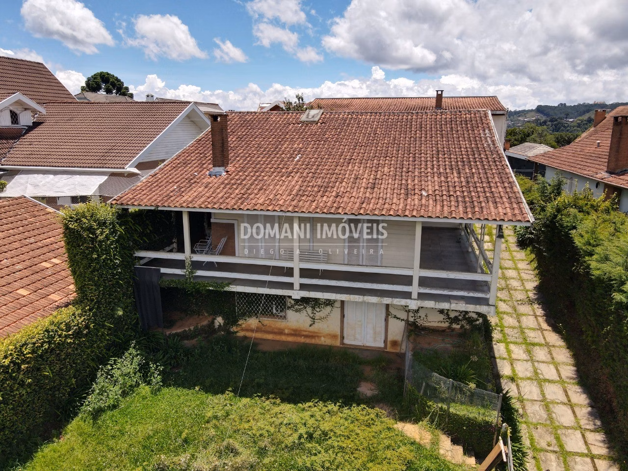 Casa de 655 m² em Campos do Jordão, SP