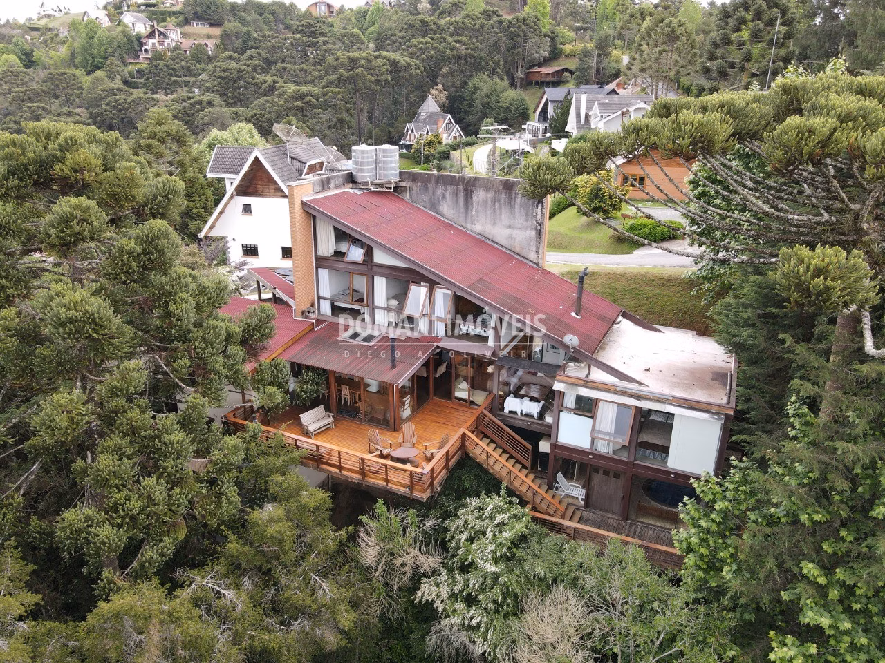 House of 1,600 m² in Campos do Jordão, SP, Brazil