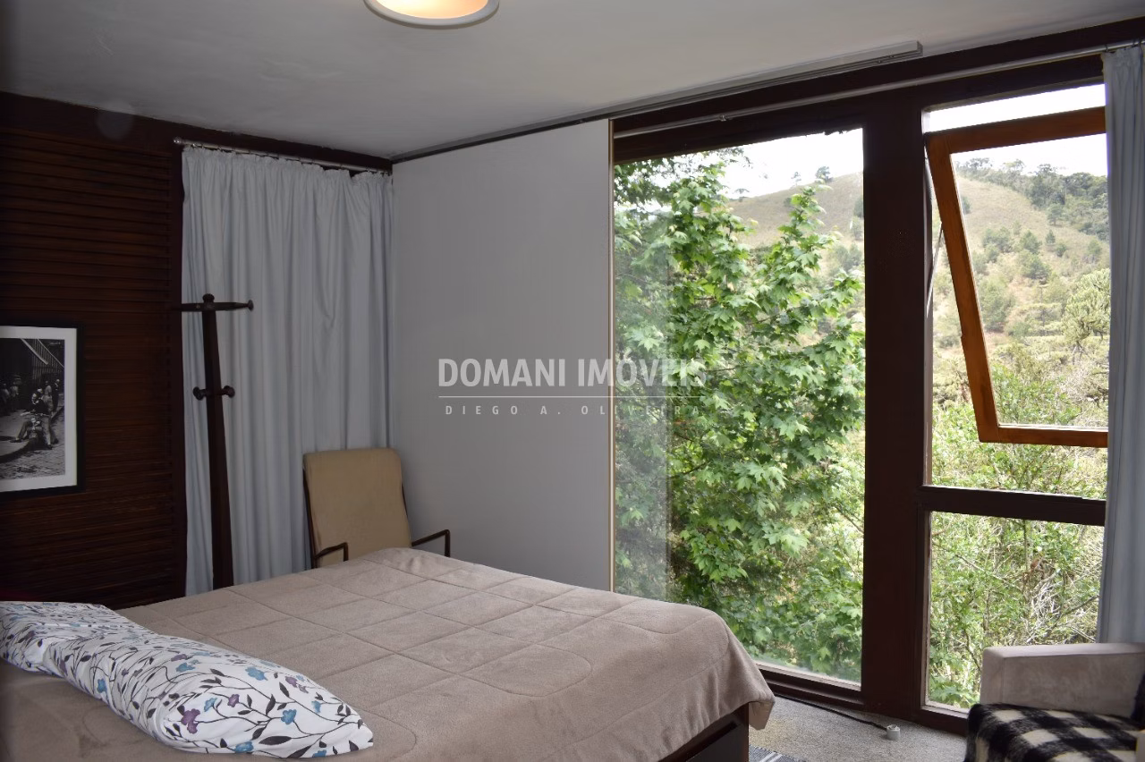 Casa de 1.600 m² em Campos do Jordão, SP