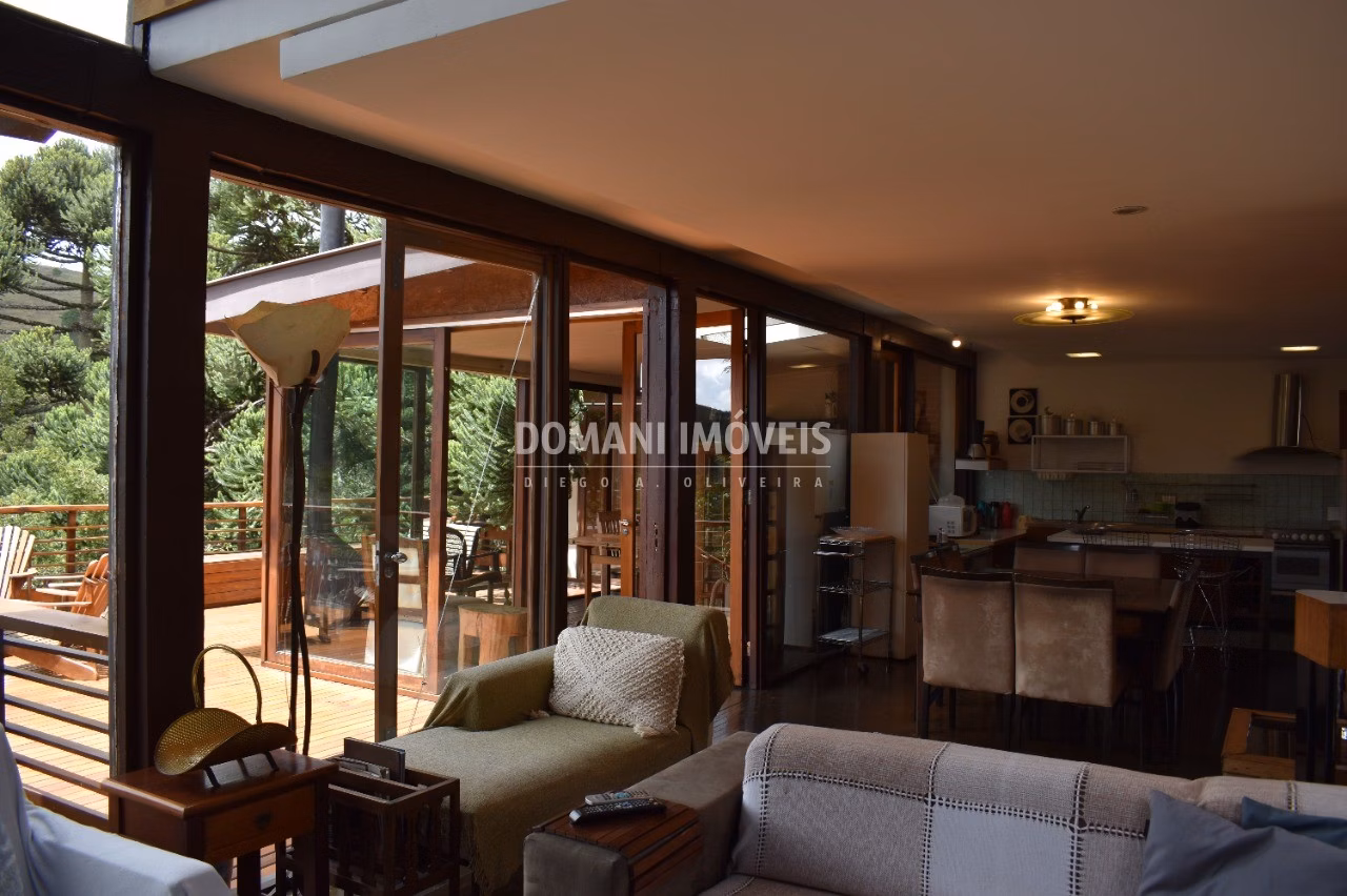 House of 1,600 m² in Campos do Jordão, SP, Brazil