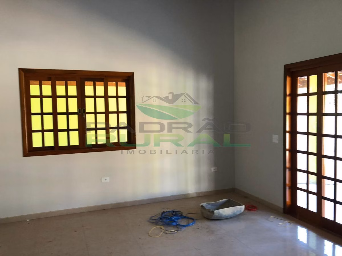 Chácara de 1.000 m² em Mairinque, SP