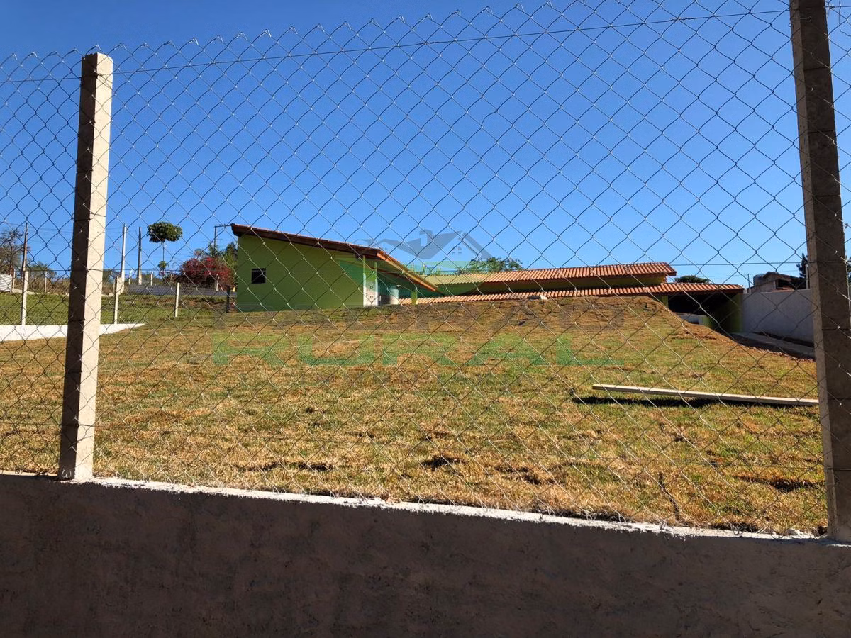 Chácara de 1.000 m² em Mairinque, SP