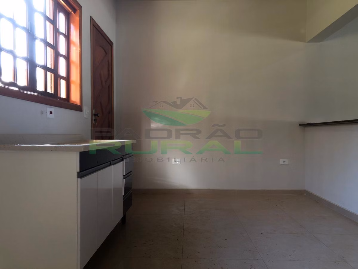Chácara de 1.000 m² em Mairinque, SP