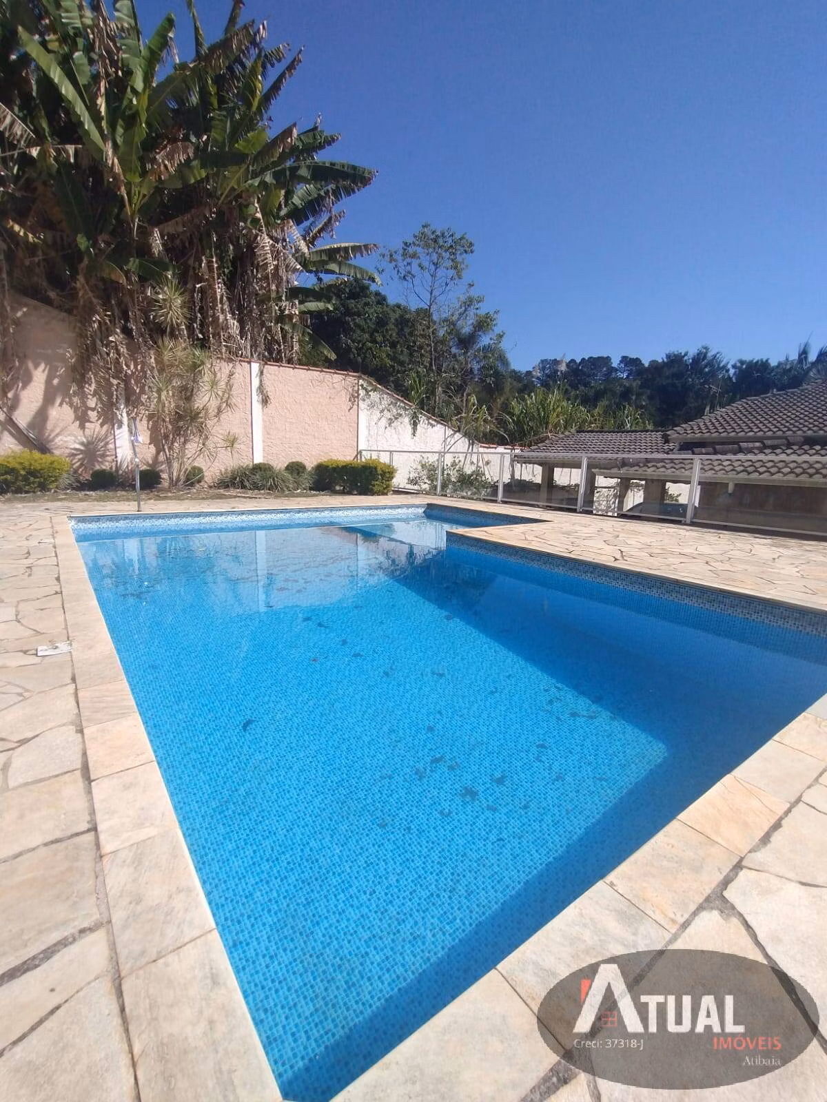 Casa de 650 m² em Mairiporã, SP