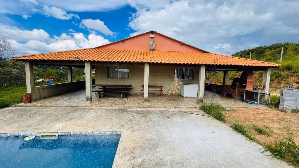 Chácara de 3.100 m² em Mairinque, SP