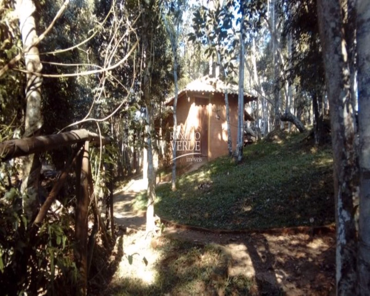 Sítio de 1 ha em Santo Antônio do Pinhal, SP