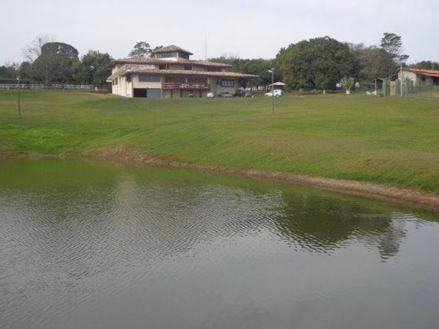 Sítio de 80 ha em Itu, SP
