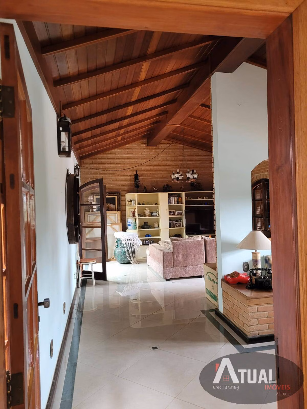 Casa de 2.000 m² em Bragança Paulista, SP