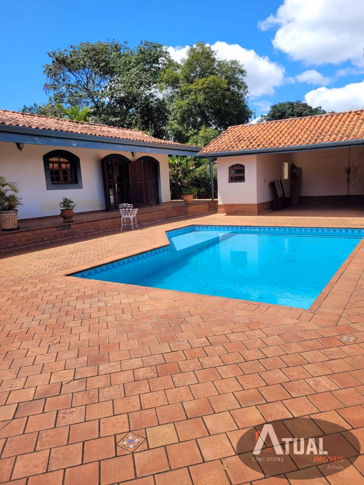 Casa de 2.000 m² em Bragança Paulista, SP