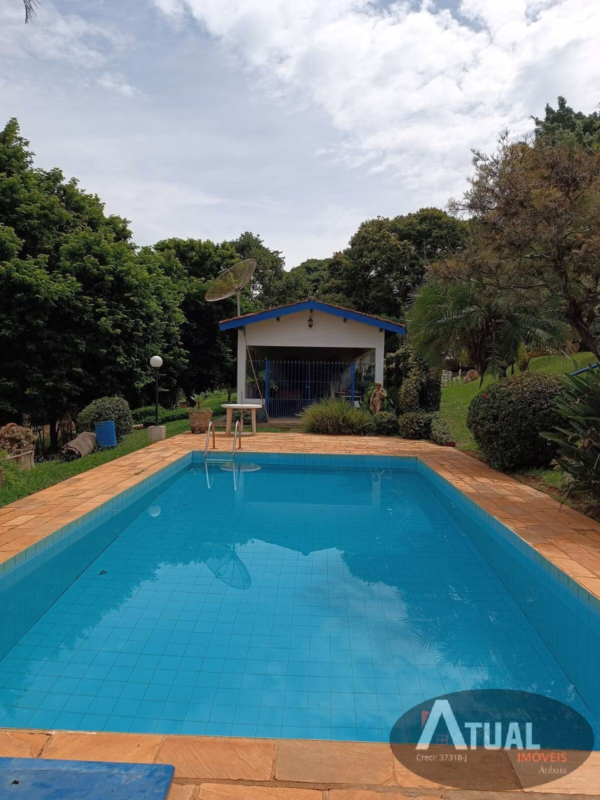Chácara de 1 ha em Atibaia, SP