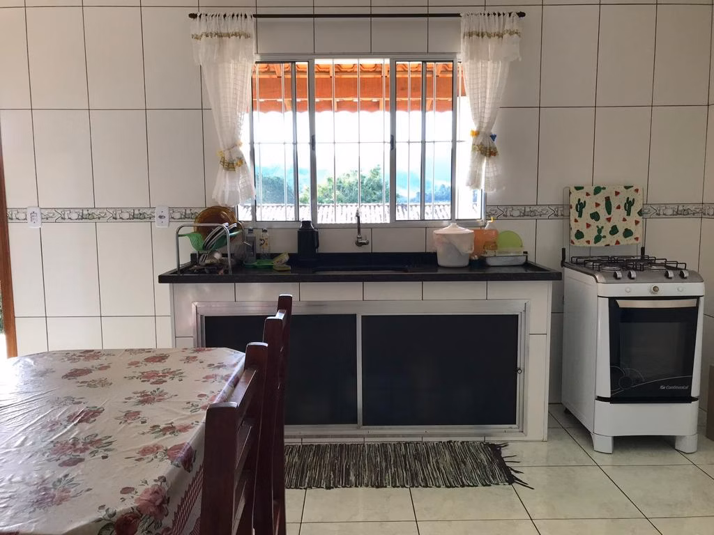 Chácara de 1.500 m² em Vargem, SP