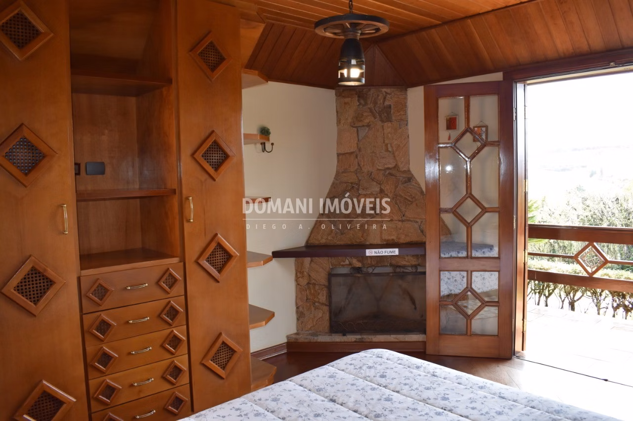 Casa de 5.250 m² em Campos do Jordão, SP