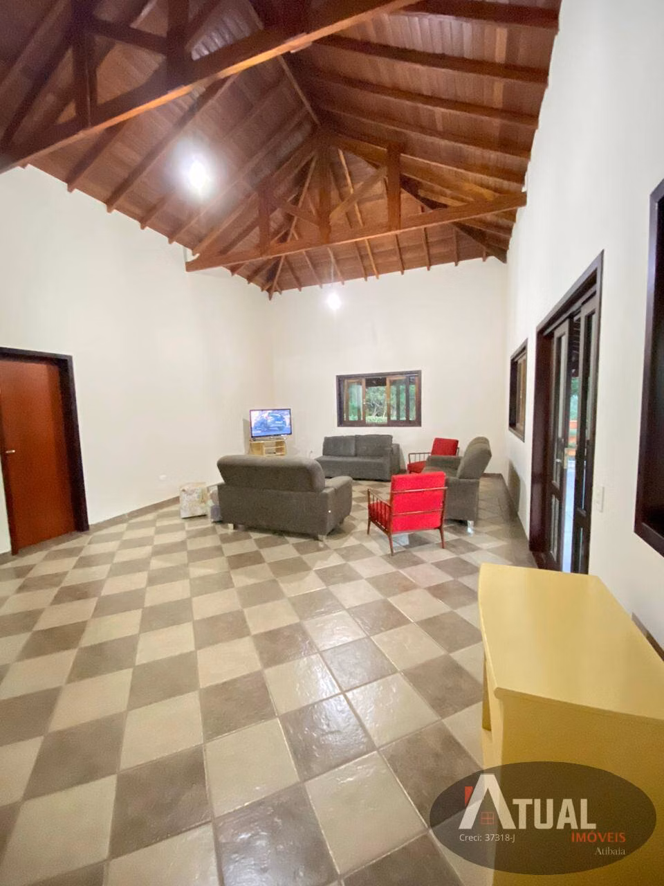 Chácara de 914 m² em Mairiporã, SP