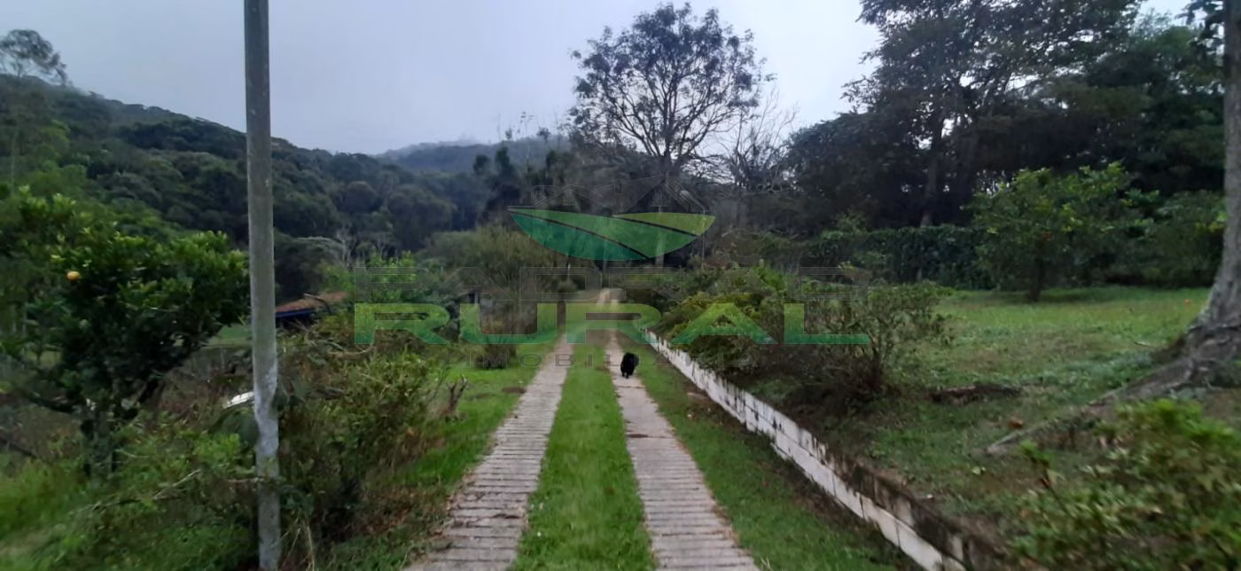 Sítio de 4 ha em São Roque, SP