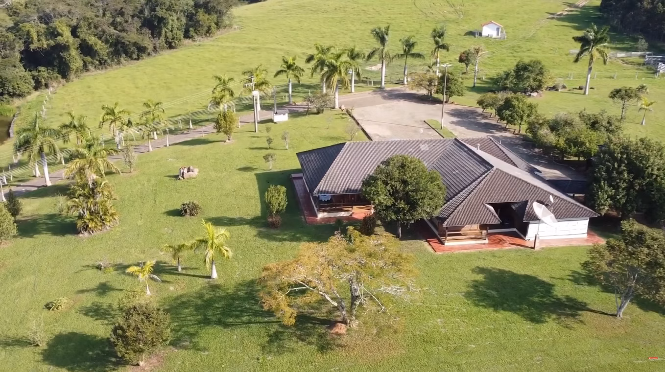 Fazenda de 65 ha em Japira, PR