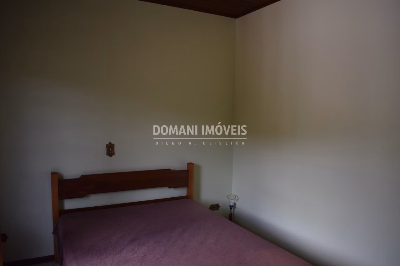 Casa de 280 m² em Campos do Jordão, SP