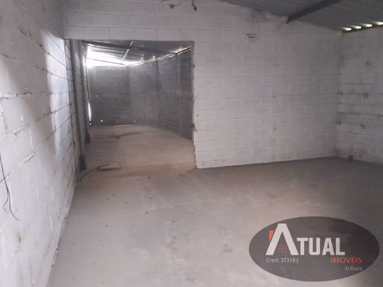 Comercial de 2.300 m² em Atibaia, SP