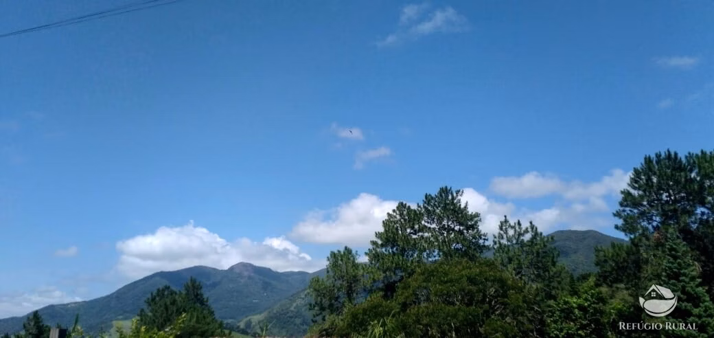 Chácara de 900 m² em São José dos Campos, SP