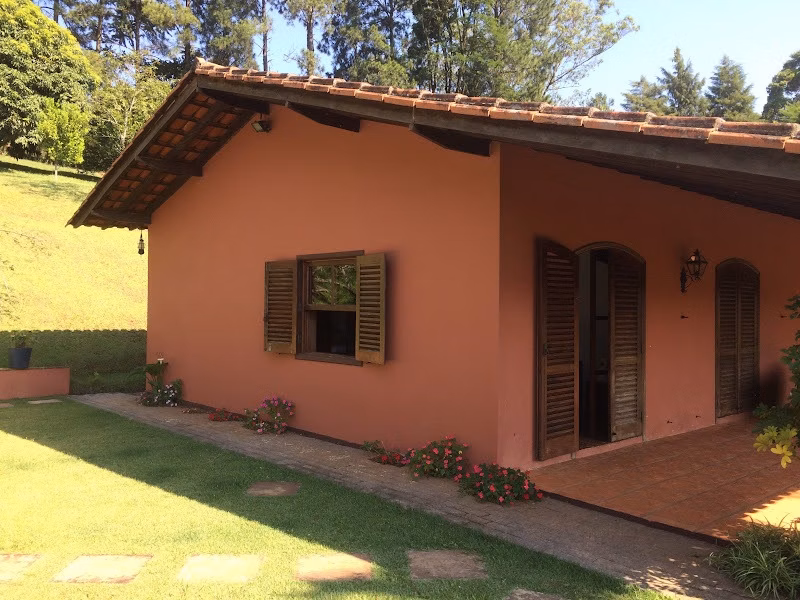 Chácara de 1 ha em Vinhedo, SP