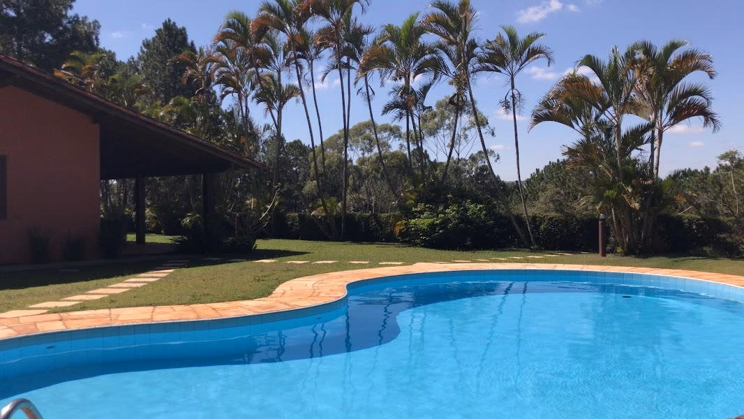 Chácara de 1 ha em Vinhedo, SP