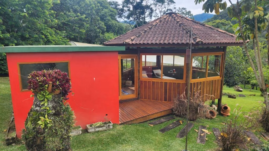 Small farm of 13 acres in São José dos Campos, SP, Brazil