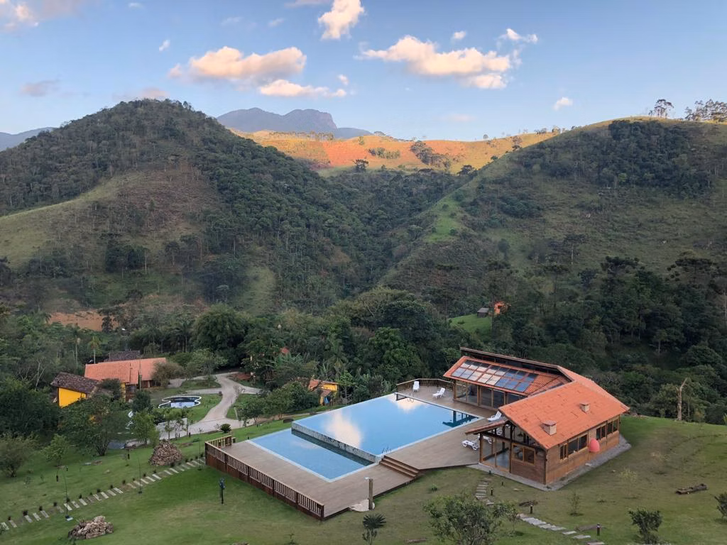 Sítio de 5 ha em São José dos Campos, SP