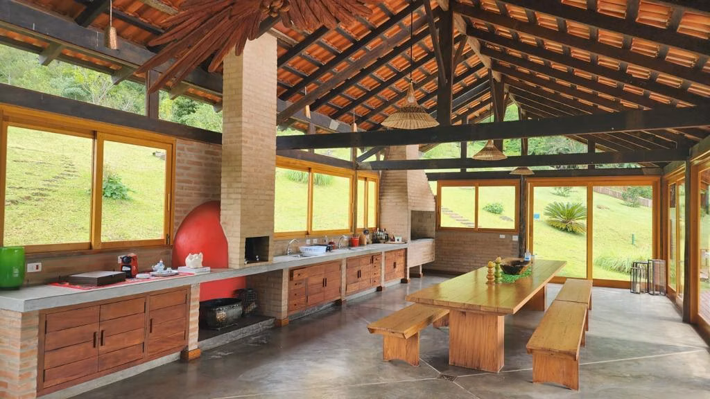 Small farm of 13 acres in São José dos Campos, SP, Brazil