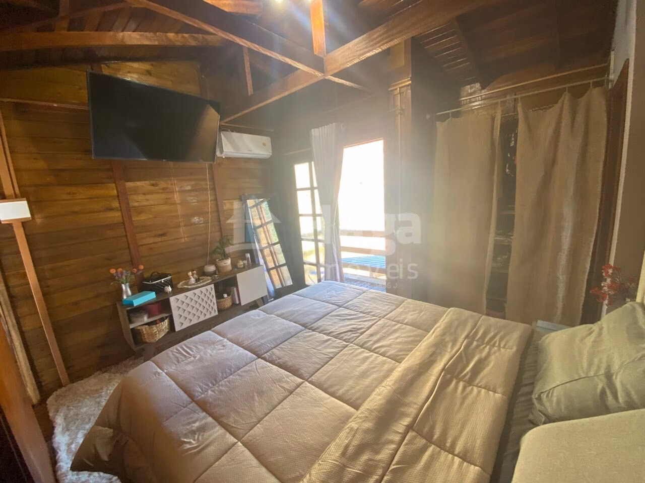 Casa de 616 m² em Nova Trento, SC