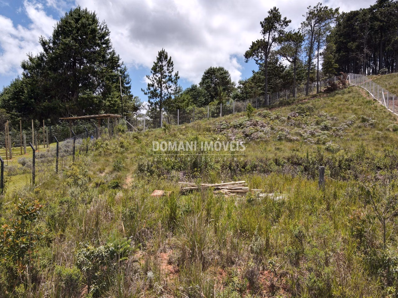 Plot of 1,350 m² in Campos do Jordão, SP, Brazil