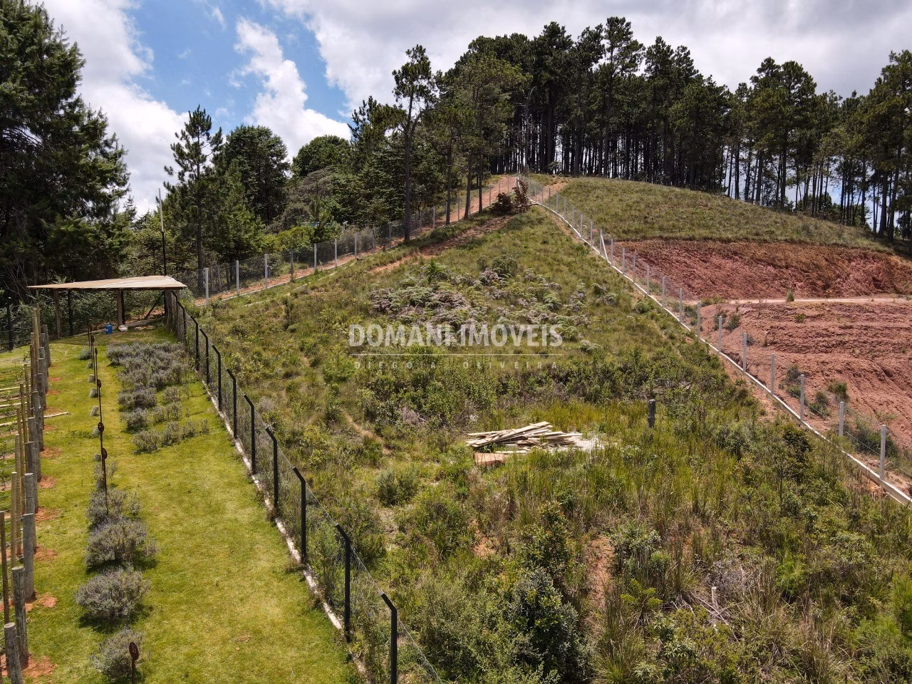 Plot of 1,350 m² in Campos do Jordão, SP, Brazil
