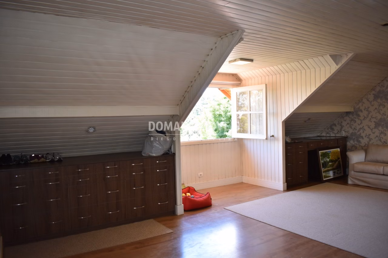 House of 1,140 m² in Campos do Jordão, SP, Brazil
