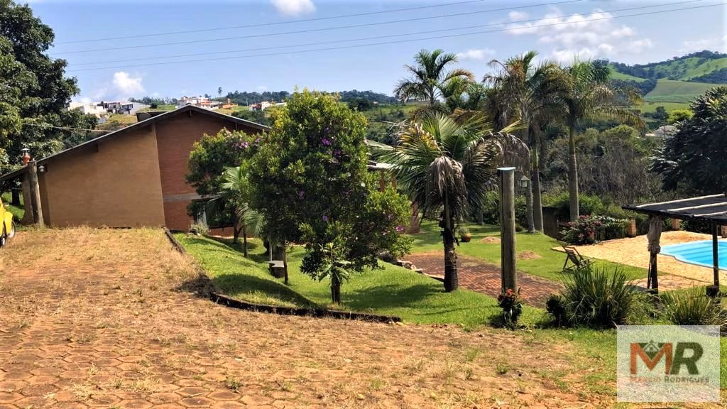 Chácara de 8.000 m² em Pouso Alegre, MG