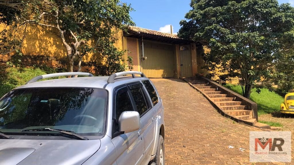 Chácara de 8.000 m² em Pouso Alegre, MG