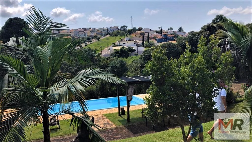 Chácara de 8.000 m² em Pouso Alegre, MG