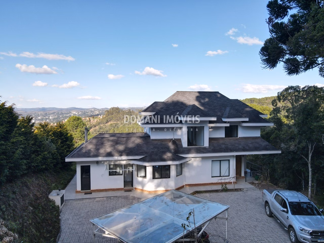 House of 1,110 m² in Campos do Jordão, SP, Brazil