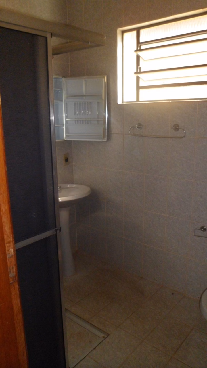Casa de 300 m² em Araçatuba, SP