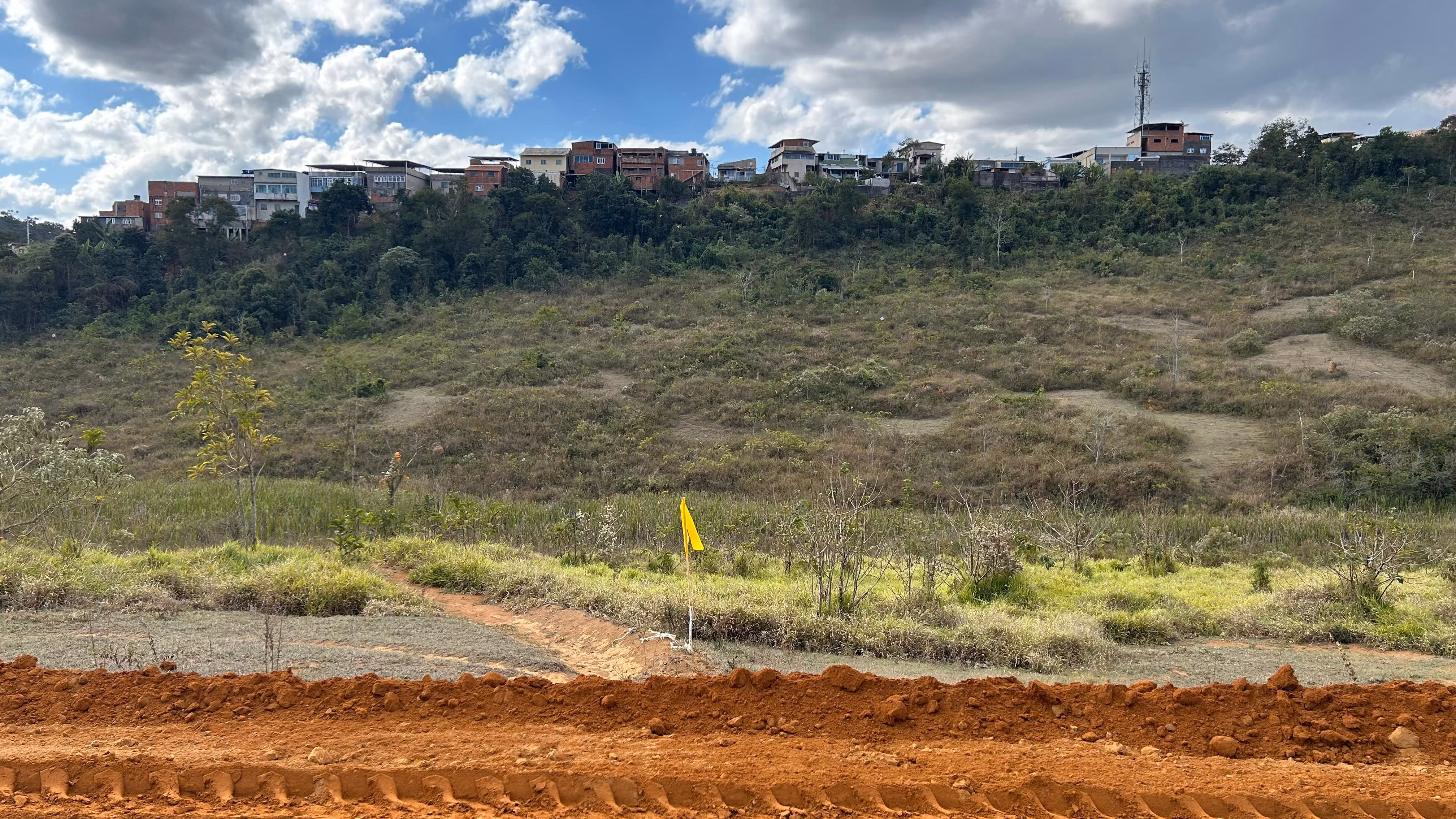 Plot of 300 m² in Juiz de Fora, MG, Brazil