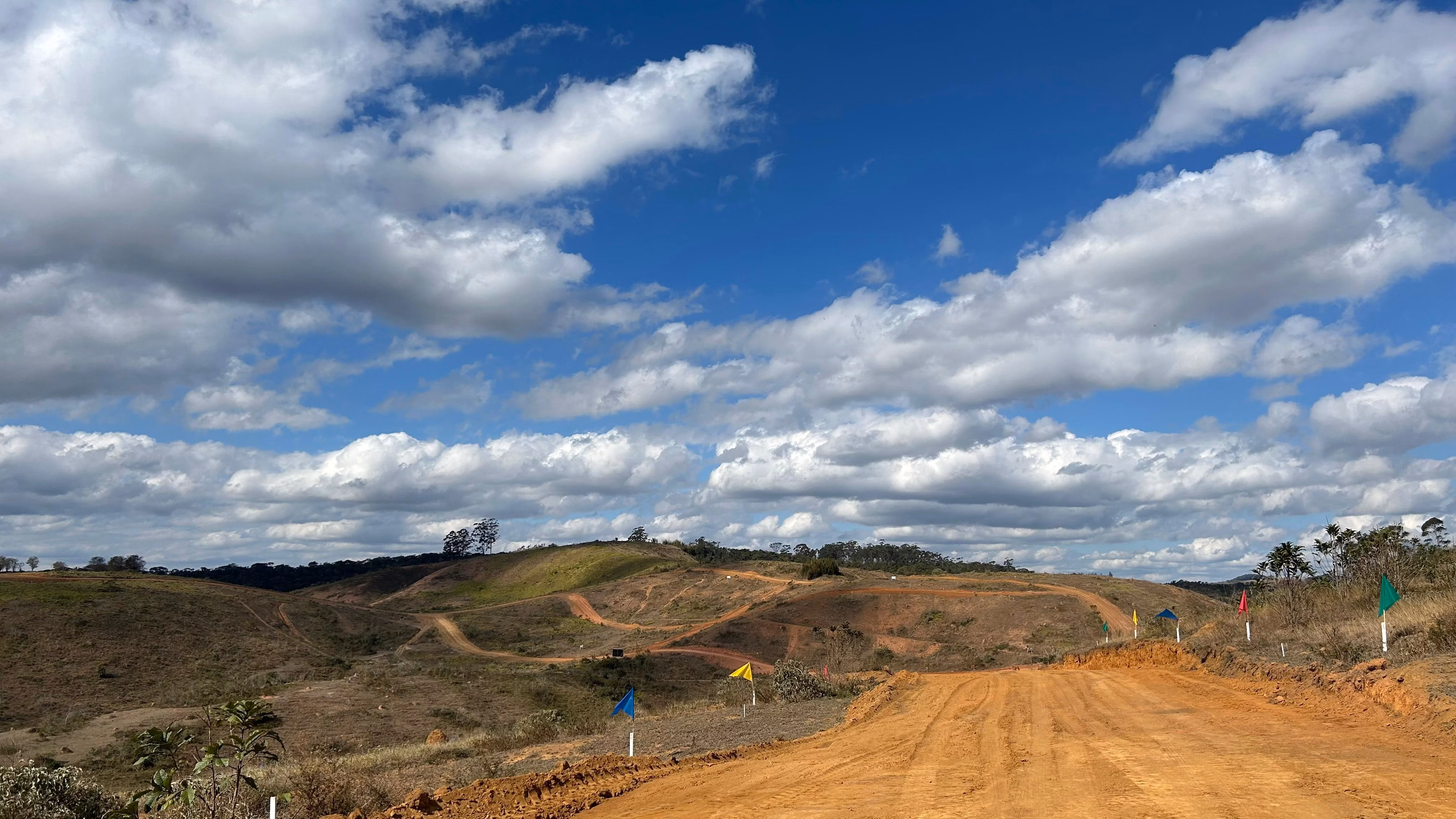 Plot of 300 m² in Juiz de Fora, MG, Brazil