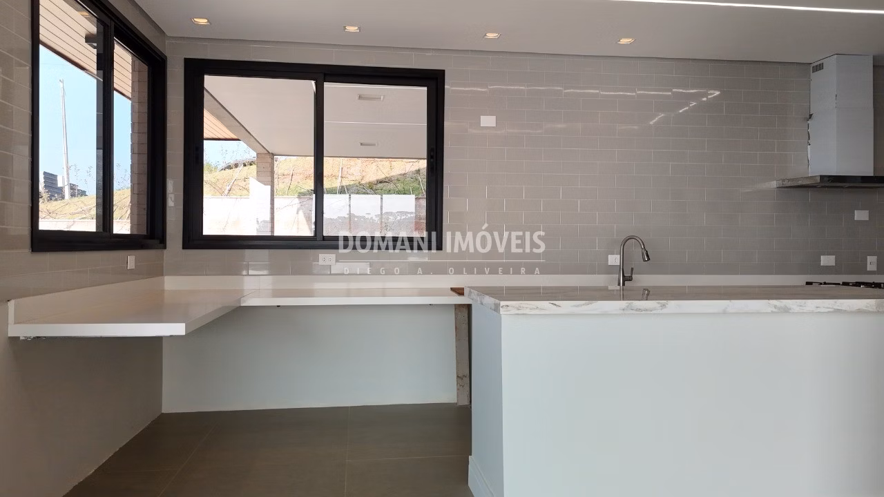 House of 2,520 m² in Campos do Jordão, SP, Brazil