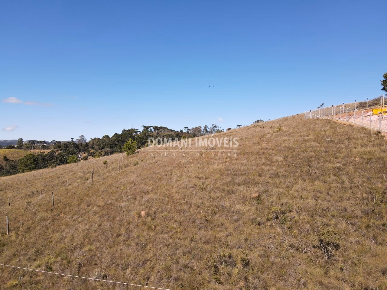 Plot of 1,180 m² in Campos do Jordão, SP, Brazil