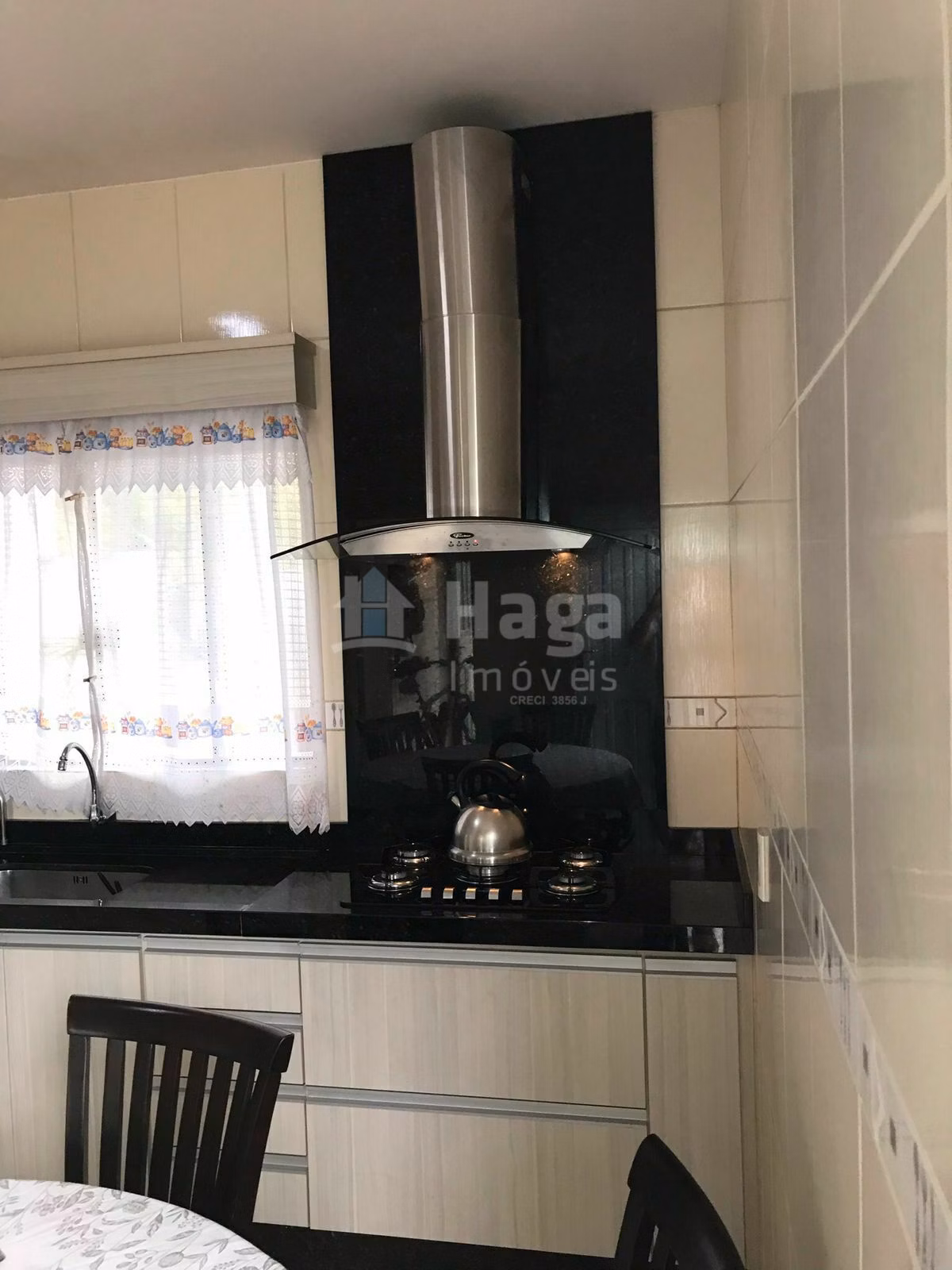 Casa de 106 m² em Brusque, SC