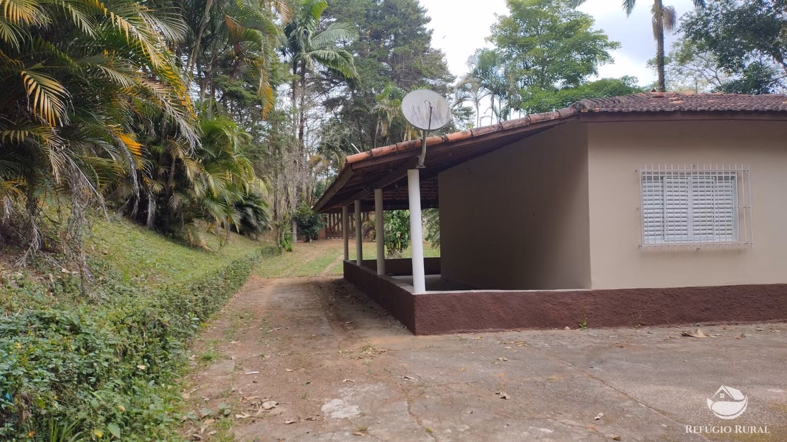 Chácara de 2.700 m² em São José dos Campos, SP