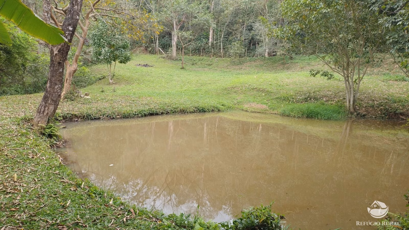 Chácara de 2.700 m² em São José dos Campos, SP